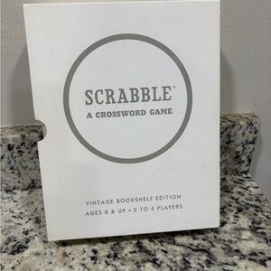 Vintage Bookshelf Edition Scrabble Game - Hasbro - Complete Game